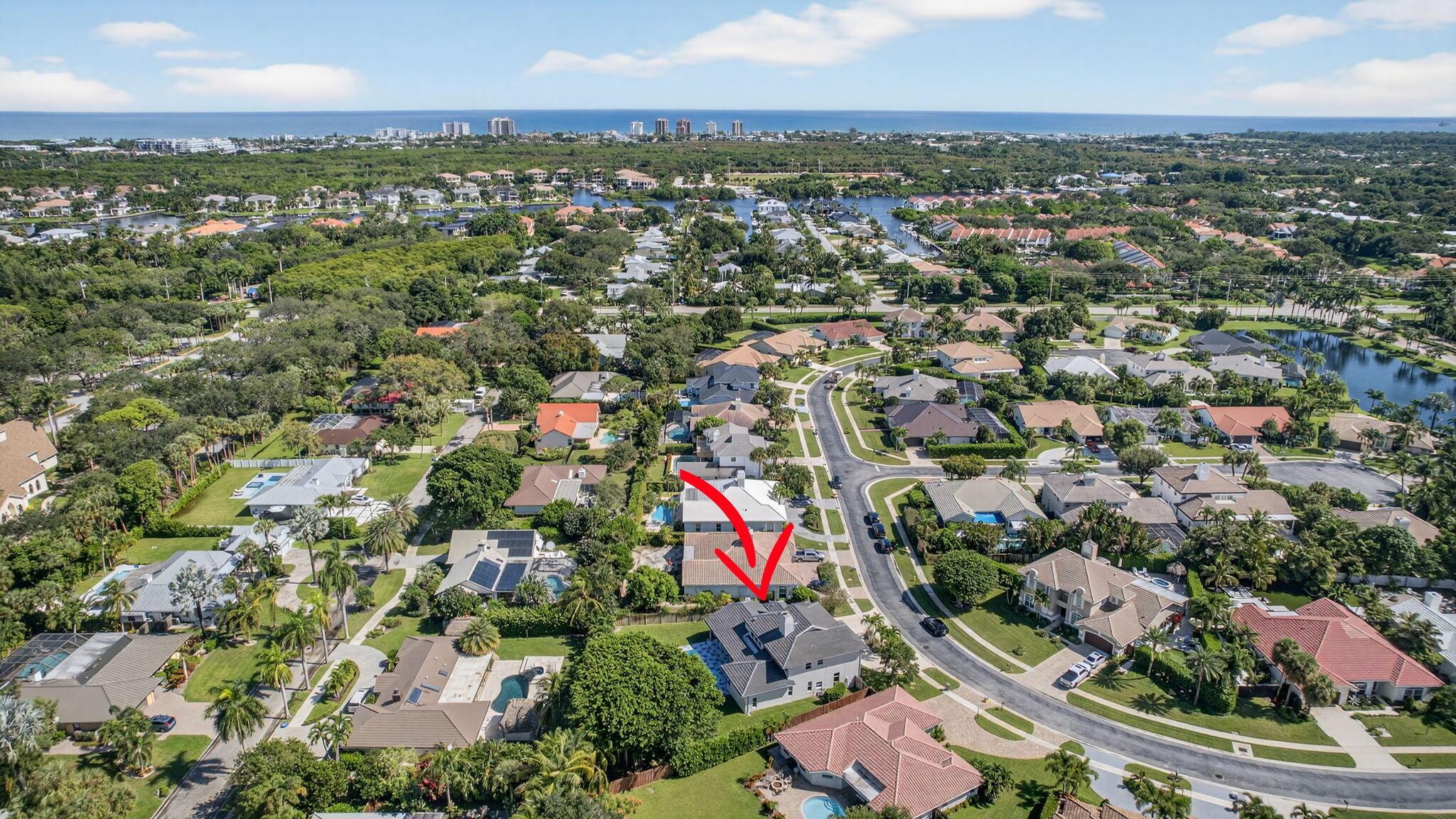 CRYSTAL POINTE 1 - Residential