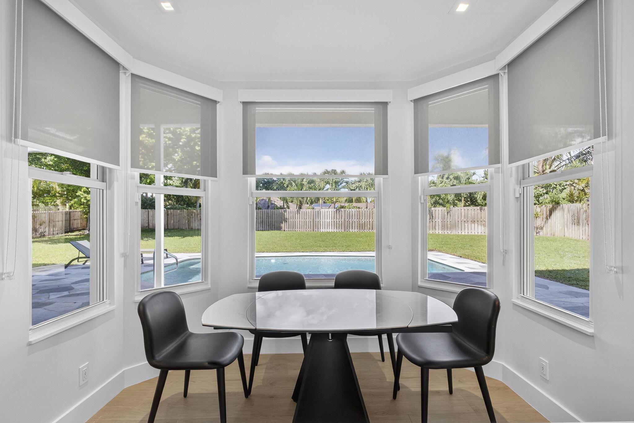 CRYSTAL POINTE 1 - Residential