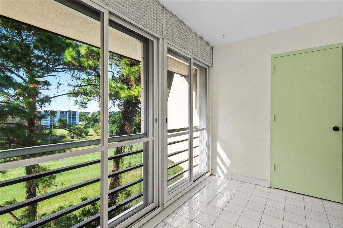 POINCIANA PLACE CONDO 1,2,8 AND 9 - Residential