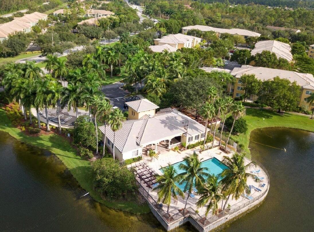 GRAND VIEW AT CRESTWOOD C - Residential Lease