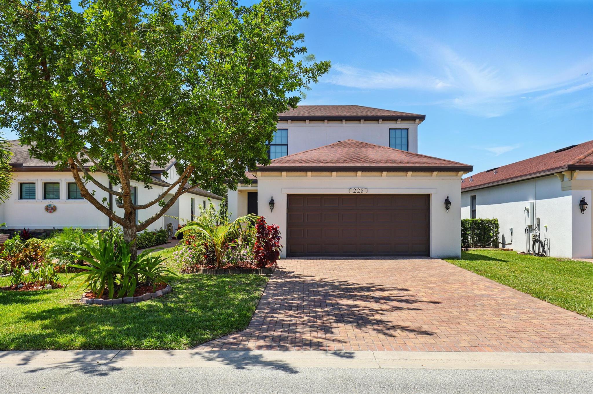 Welcome to Via Visconti at Tesoro Preserve, a gated community in Port St. Lucie! This 2019-built home offers 3 bedrooms, 3 full baths, and a 2-car garage. Enjoy granite countertops, stainless steel appliances, and an open-concept layout. Located near the Port St. Lucie Botanical Gardens and Riverwalk, this family-friendly neighborhood is close to shopping, dining, beaches, parks, and major highways. Just 20 minutes to Tradition, Jensen Beach, and Hutchinson Island, and 2 hours to Disney! Experience the best of Florida living with world-class golf, fishing, and water sports.