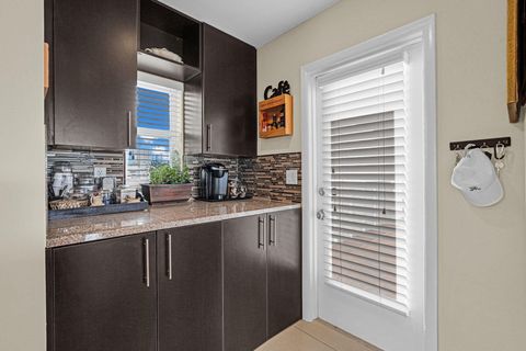 Tiny photo for 818 SE 4th Street #505, Fort Lauderdale, FL 33301 (MLS # B26028177)