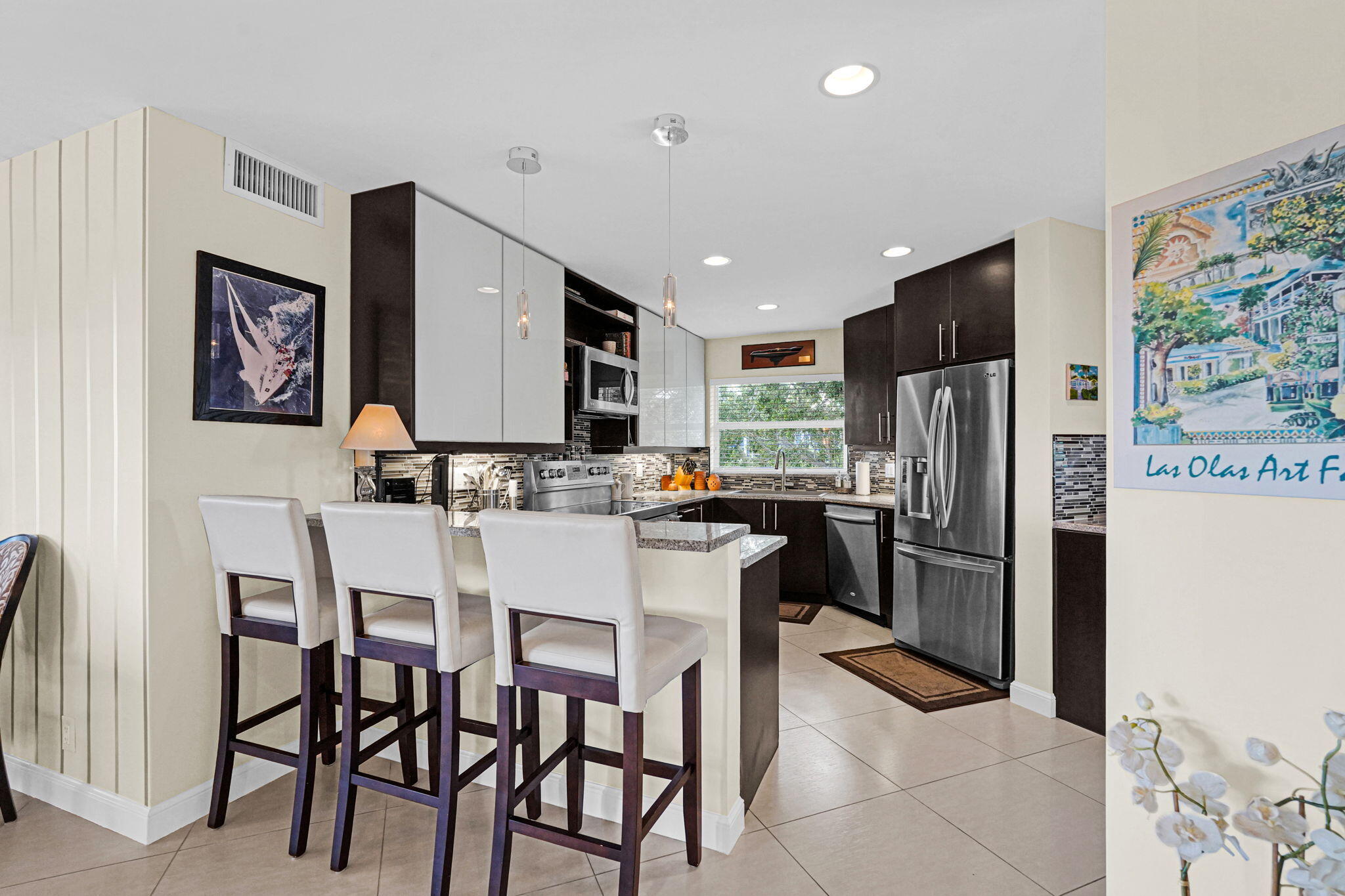 RIVERCREST - Residential