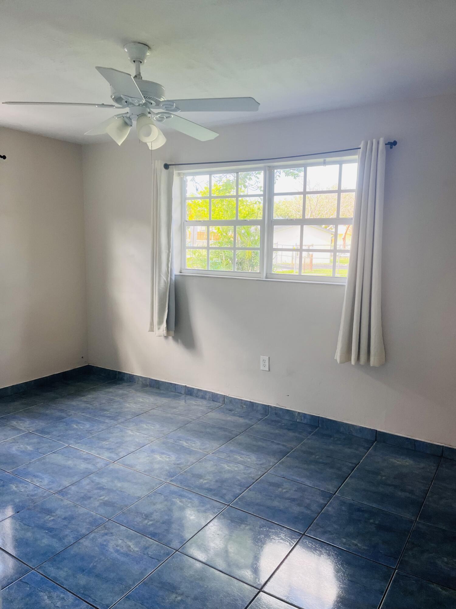 MIRAMAR SEC 12 - Residential