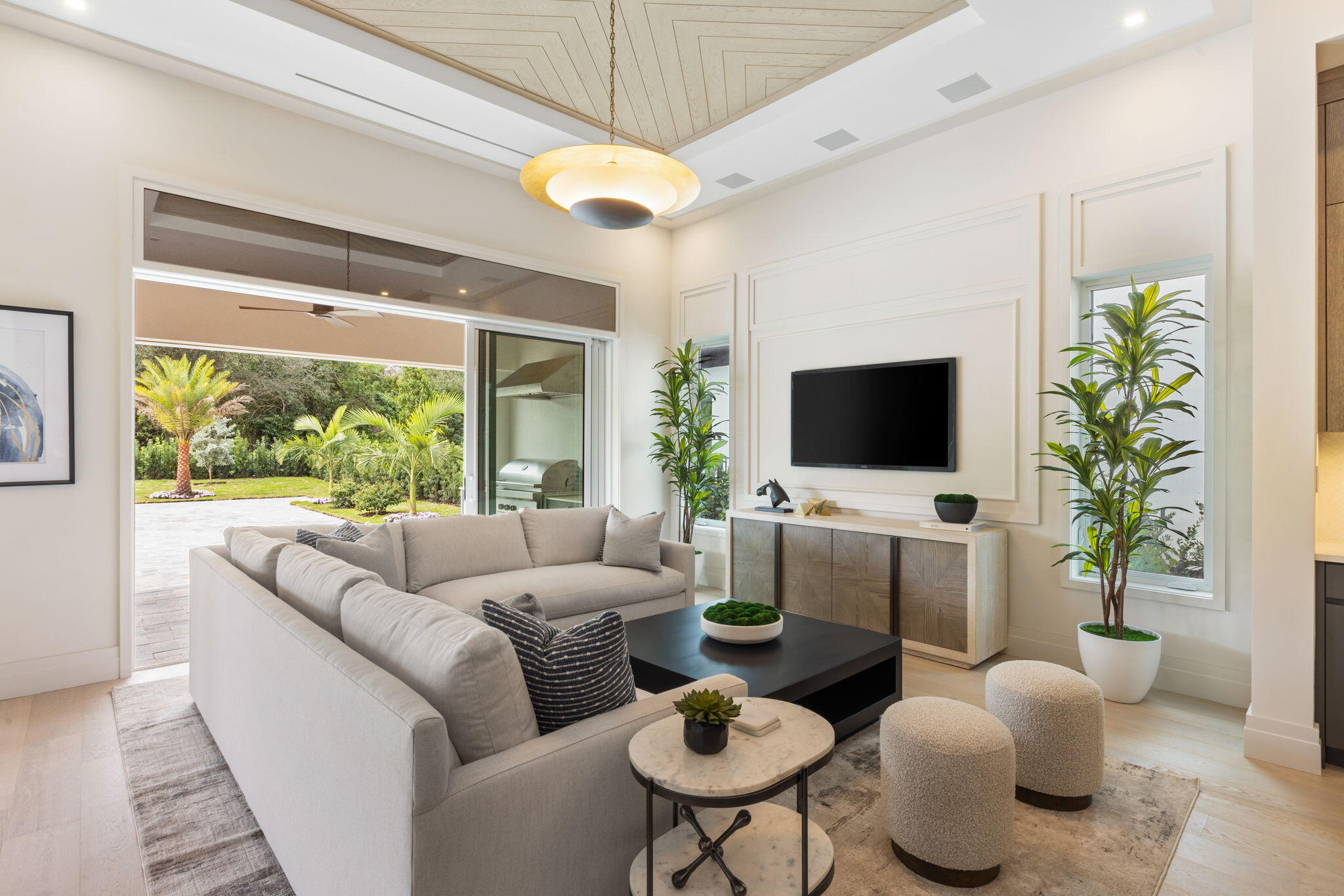 BLUE CYPRESS REPL AT PALM BEACH POLO & COUNTRY CLU - Residential