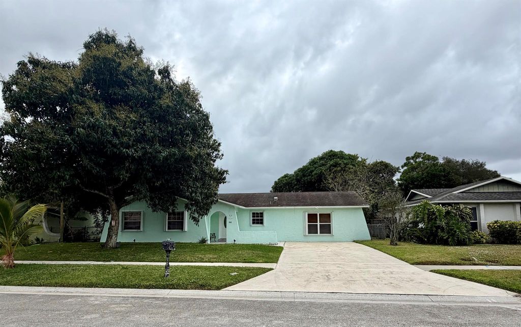 Photo of 1045 Cameo Circle, West Palm Beach, FL 33417 (MLS # R11148213)