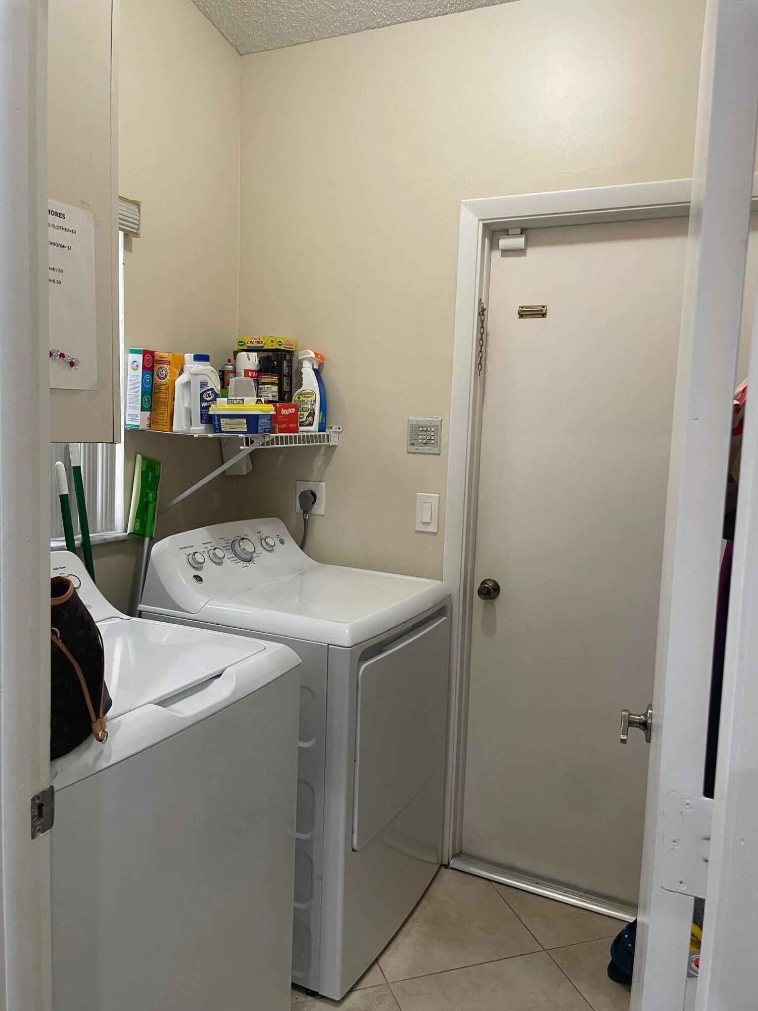 WEST GLEN - Residential