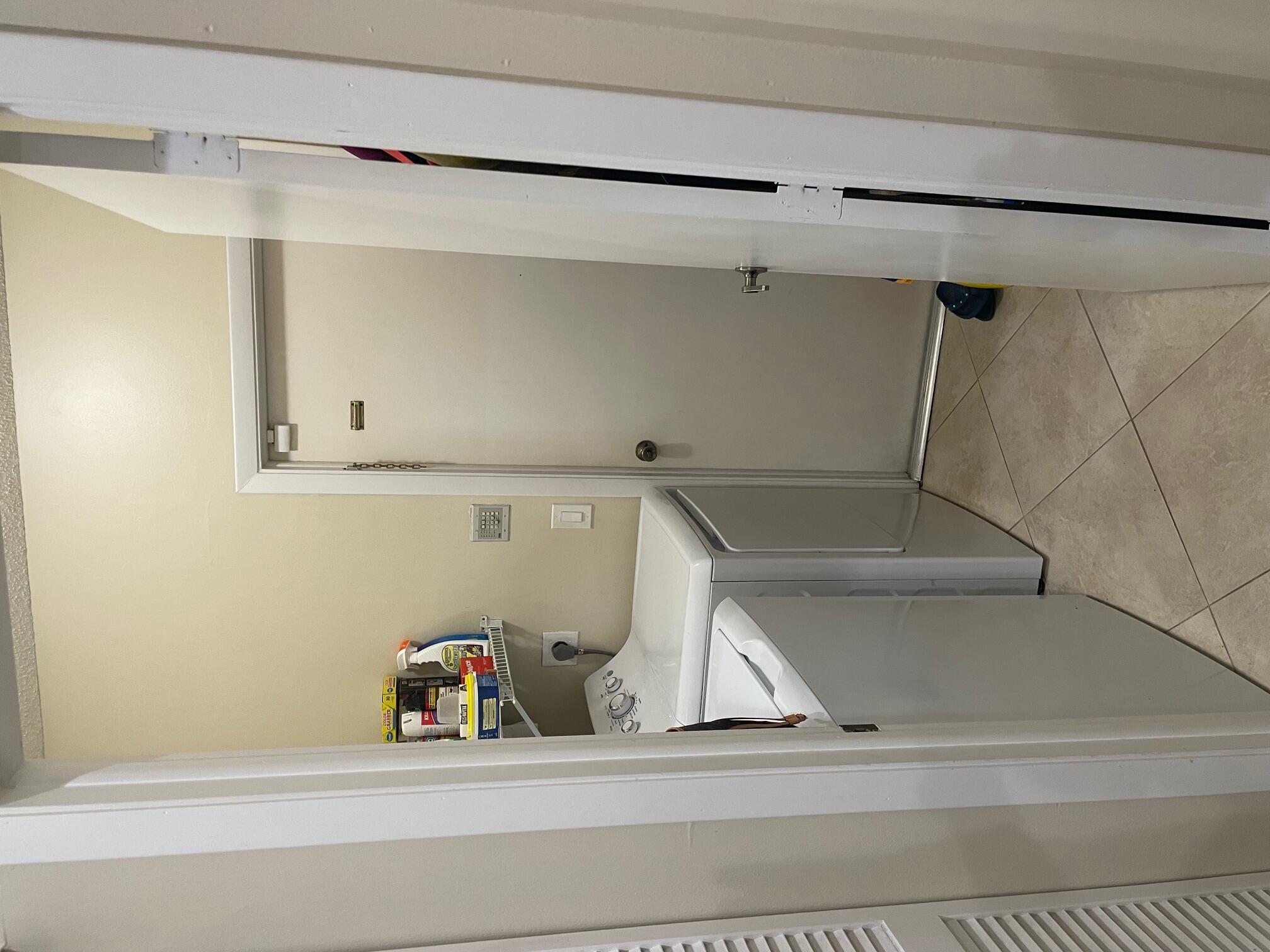 WEST GLEN - Residential