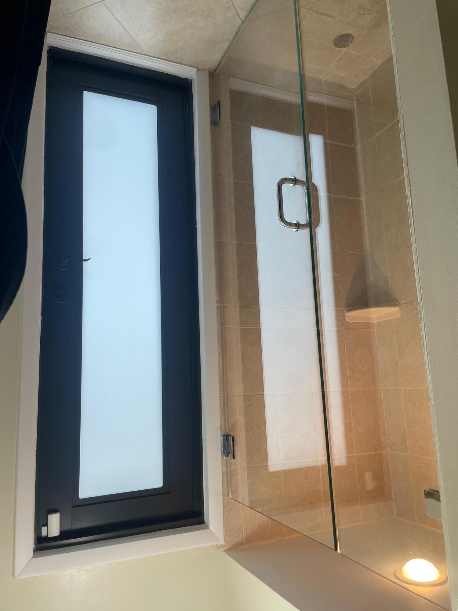 WEST GLEN - Residential