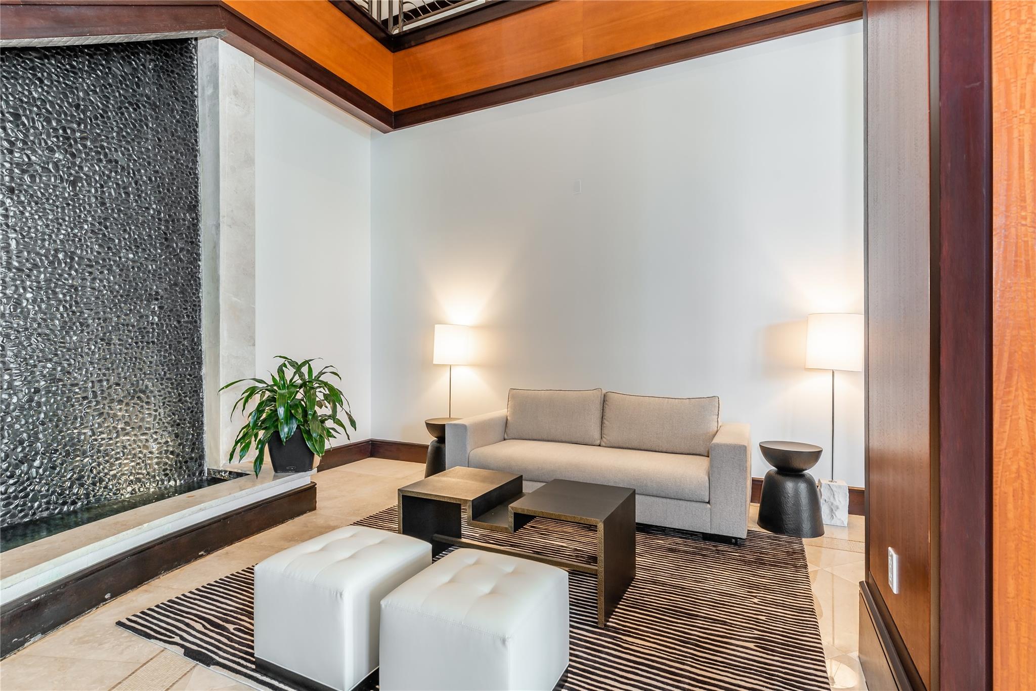 THE SYMPHONY CONDO - Residential