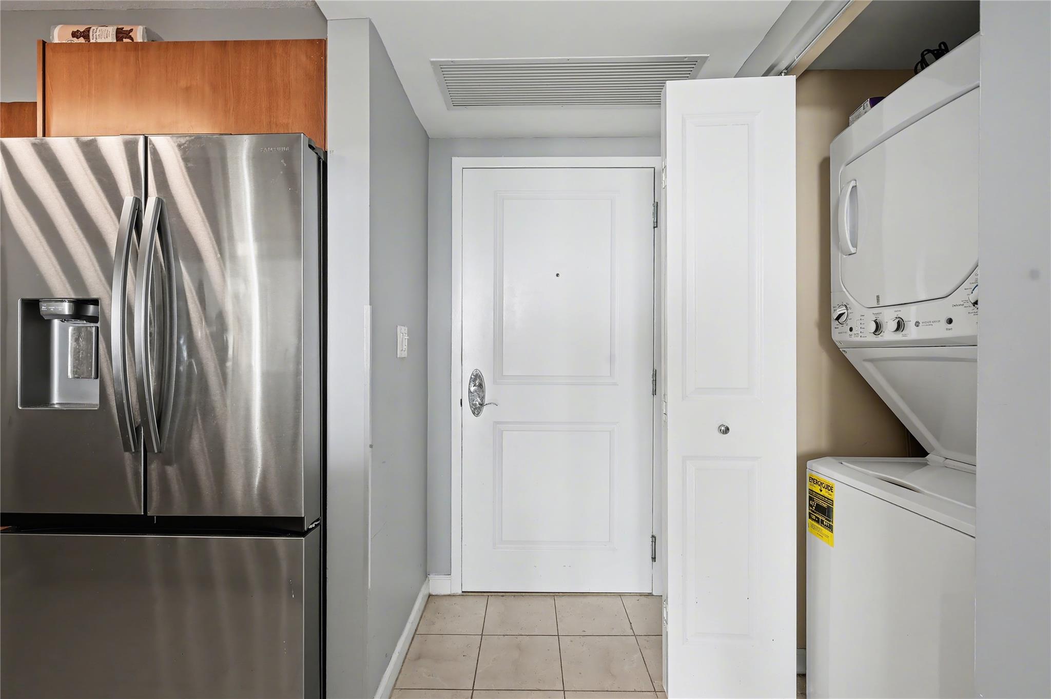 THE SYMPHONY CONDO - Residential