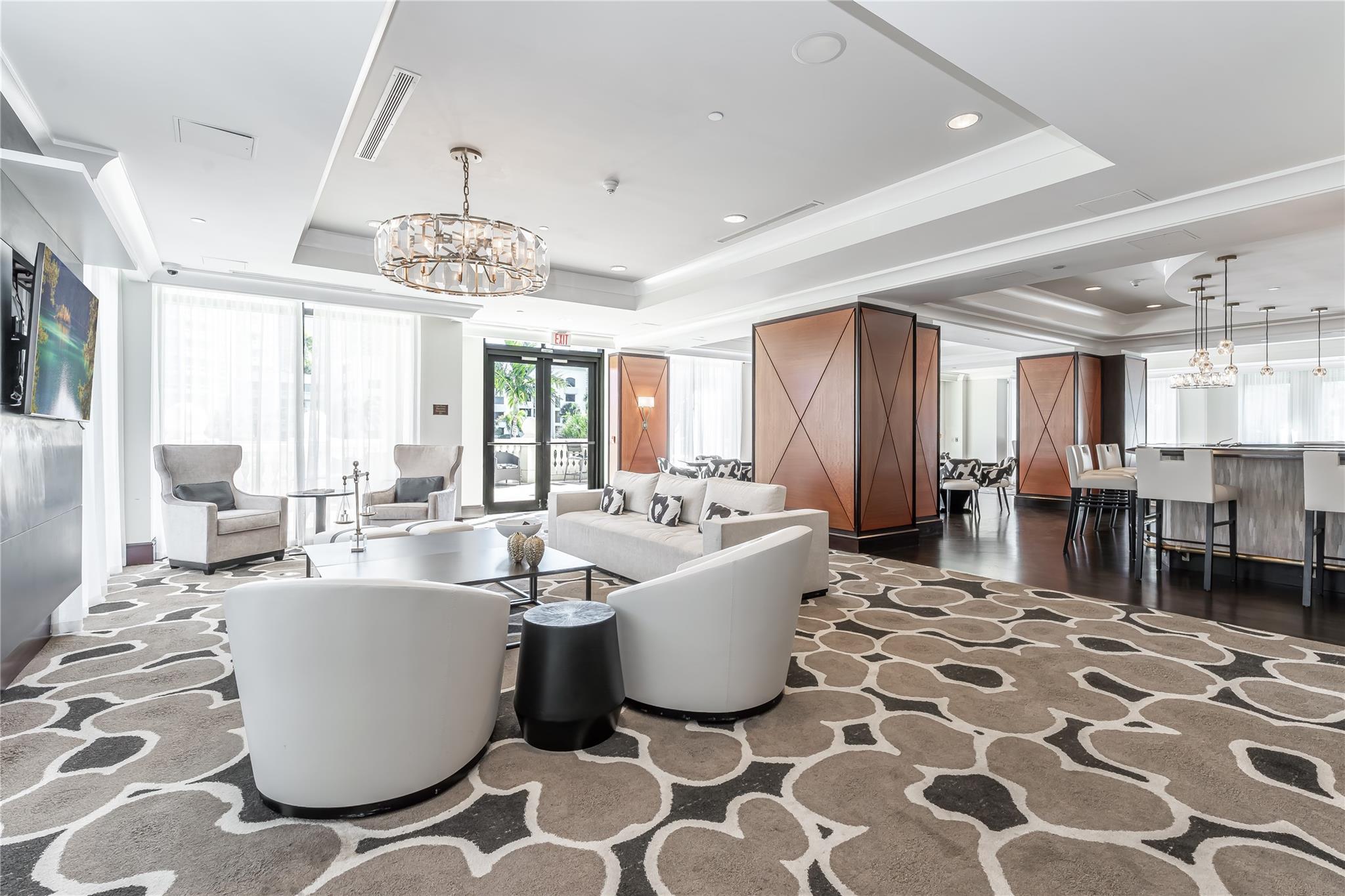 THE SYMPHONY CONDO - Residential