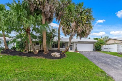 Single Family Residence in Oakland Park FL 1520 52nd St 48.jpg