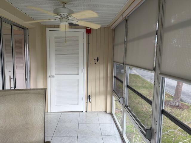 VISTA ST LUCIE BUILDINGS 9 THRU 20 - Residential Lease