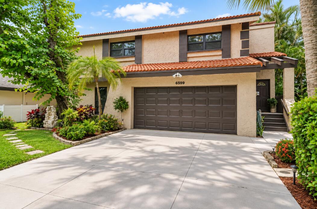 6599 Pond Apple Road