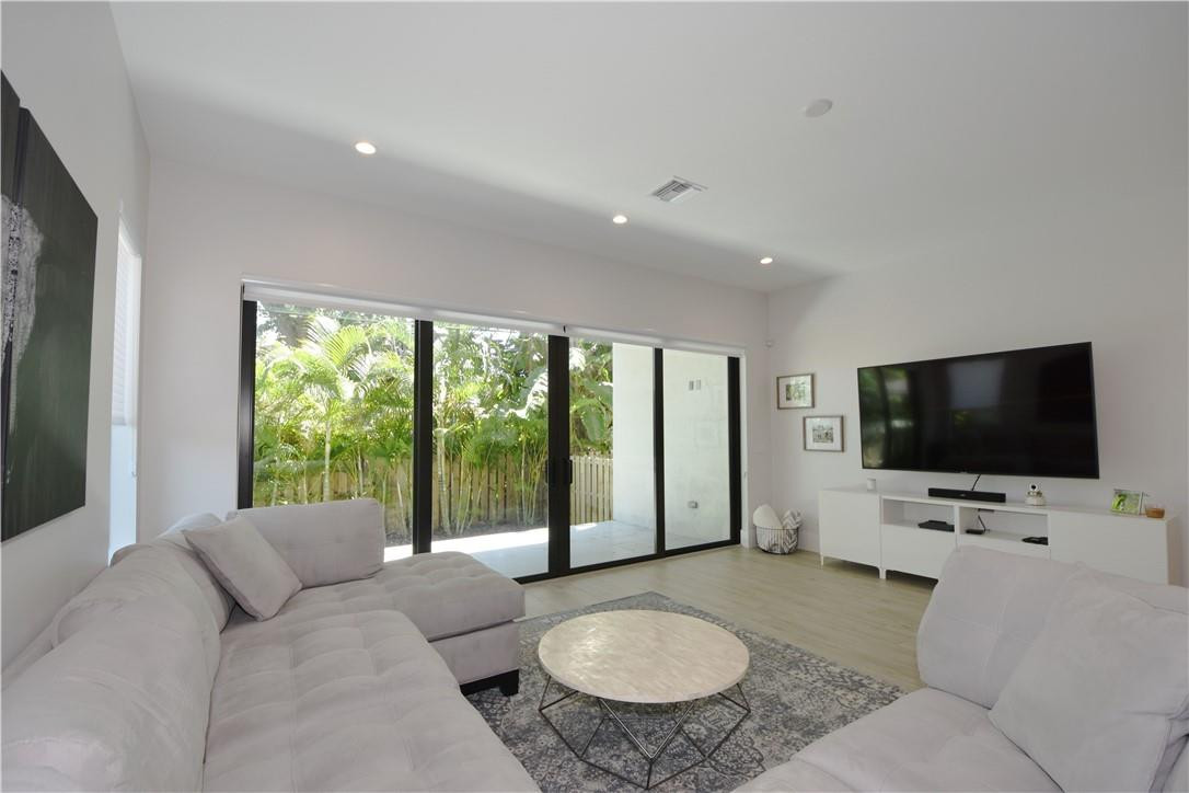 VICTORIA PARK - Residential