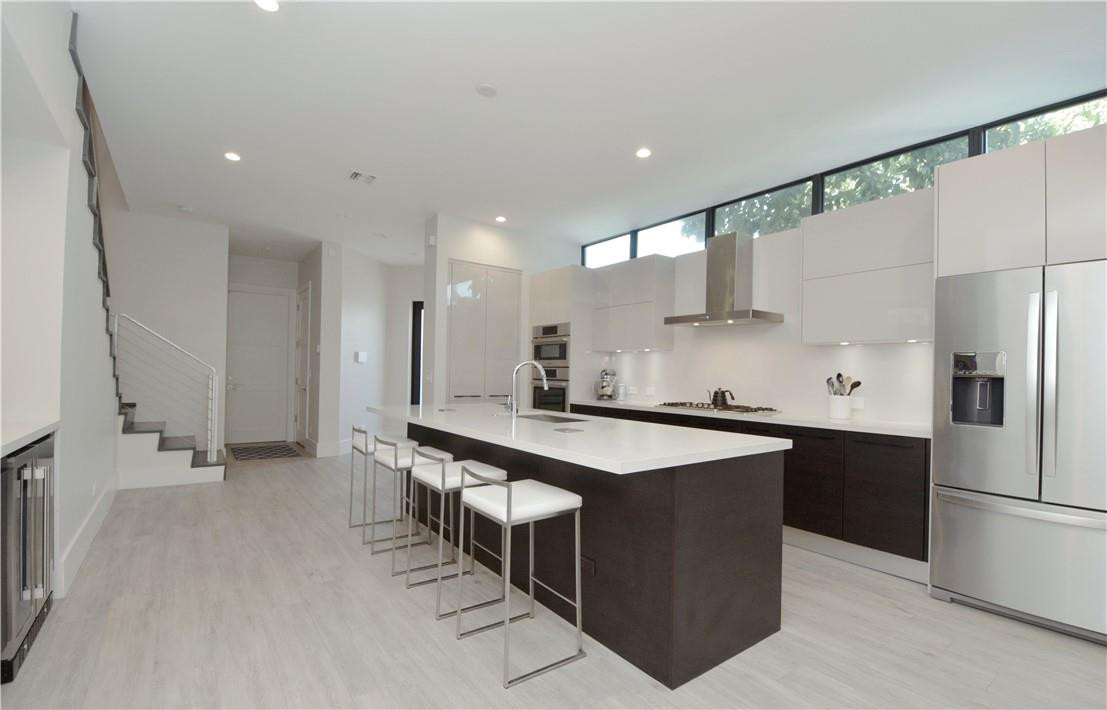 VICTORIA PARK - Residential