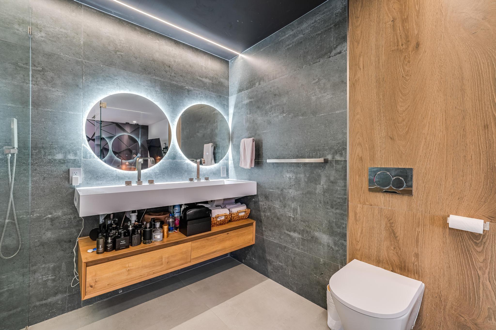 Hollywood Hills 1965 61-2 - Residential