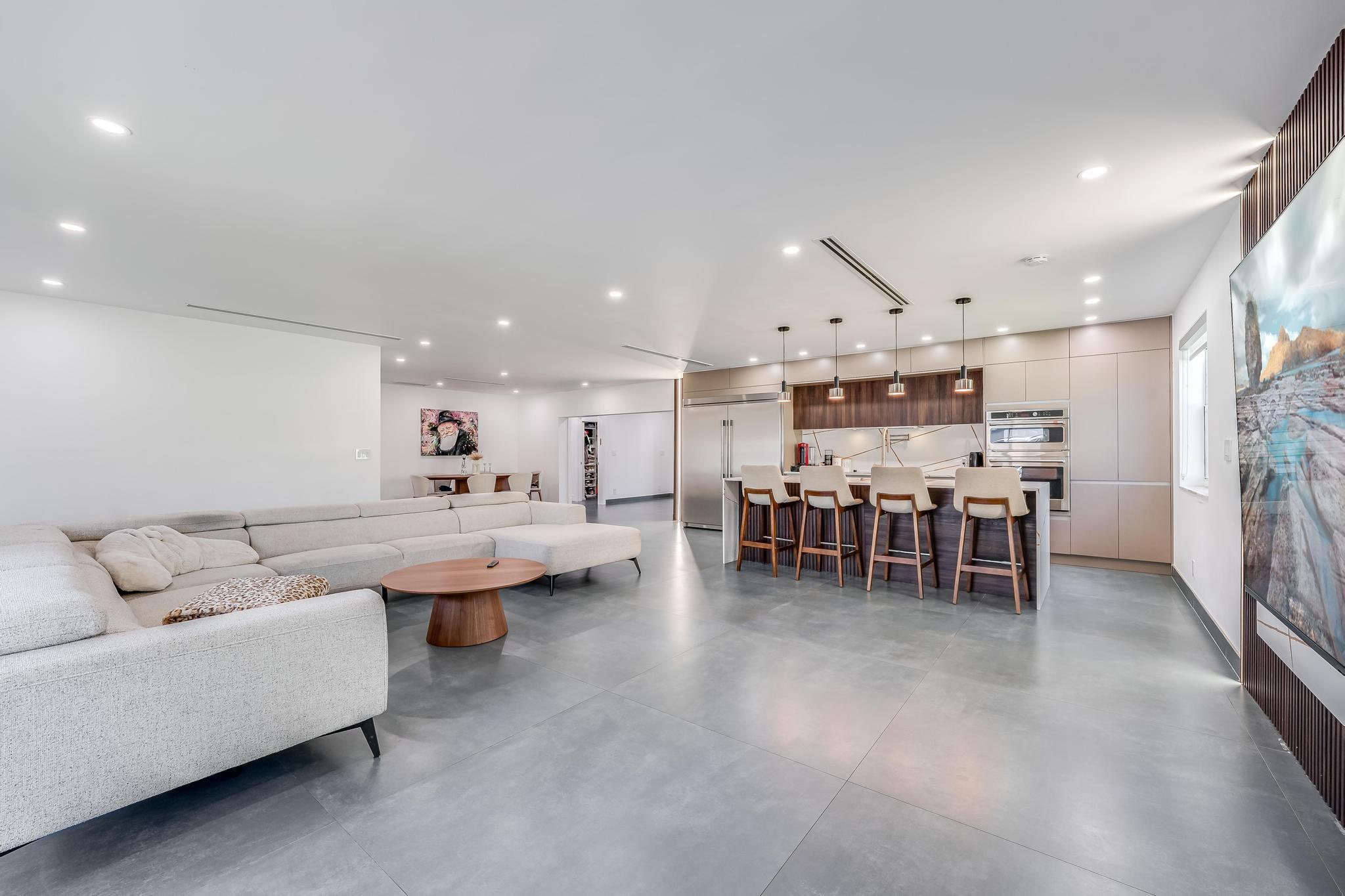 Hollywood Hills 1965 61-2 - Residential