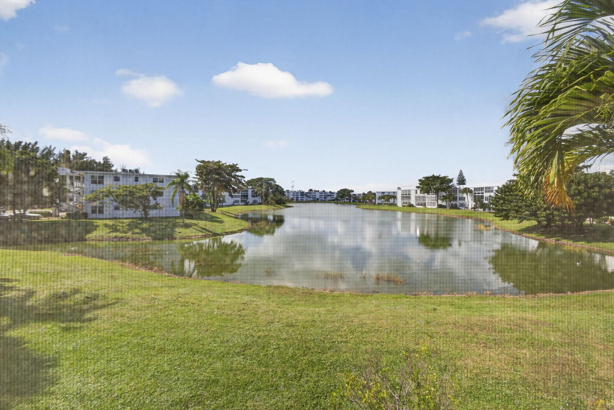 CENTURY VILLAHE -WELLINGT - Residential