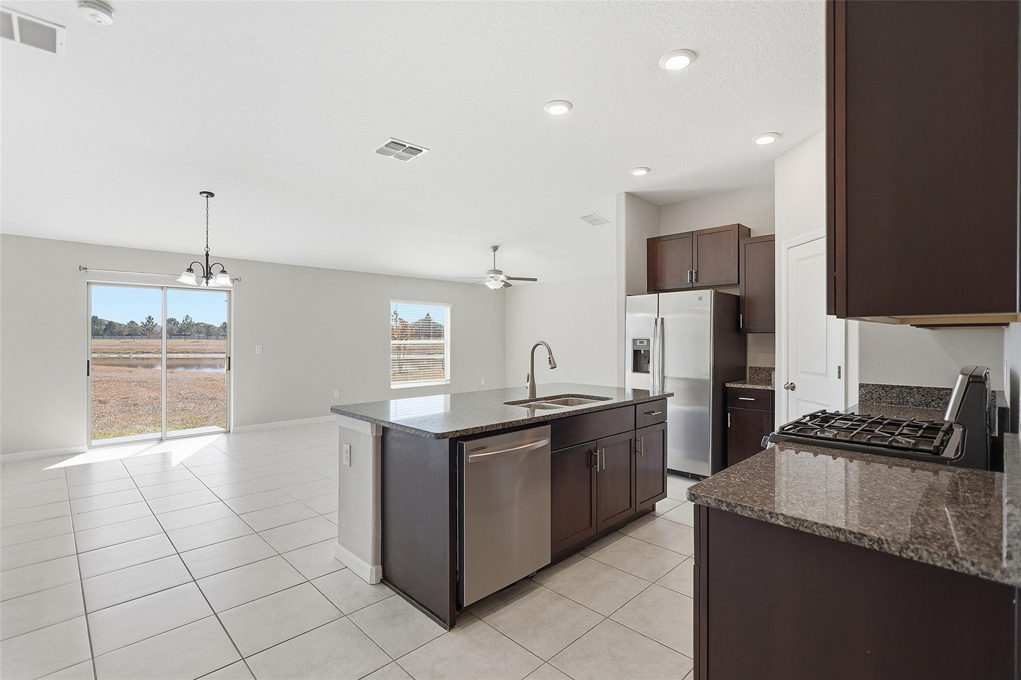 BELMONT - Residential