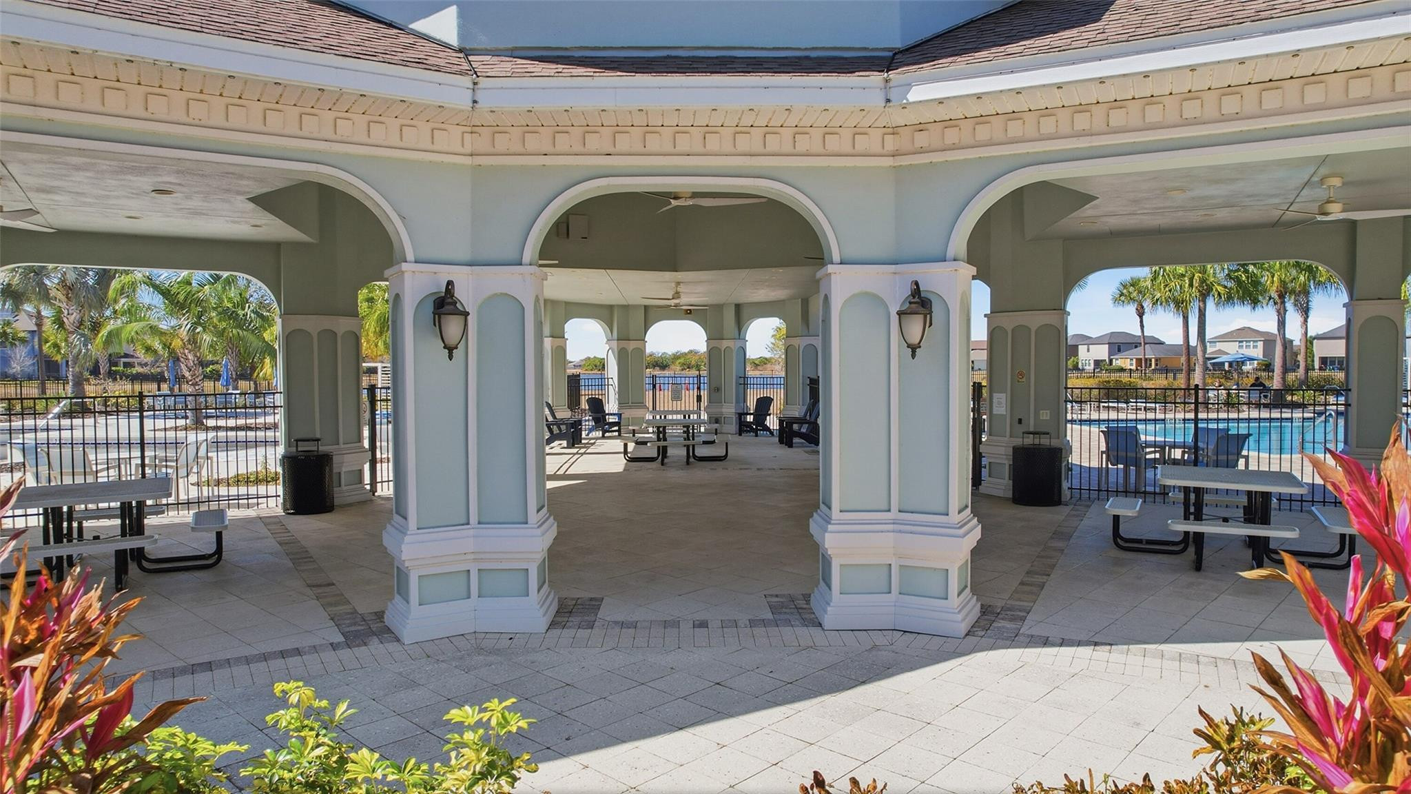 BELMONT - Residential