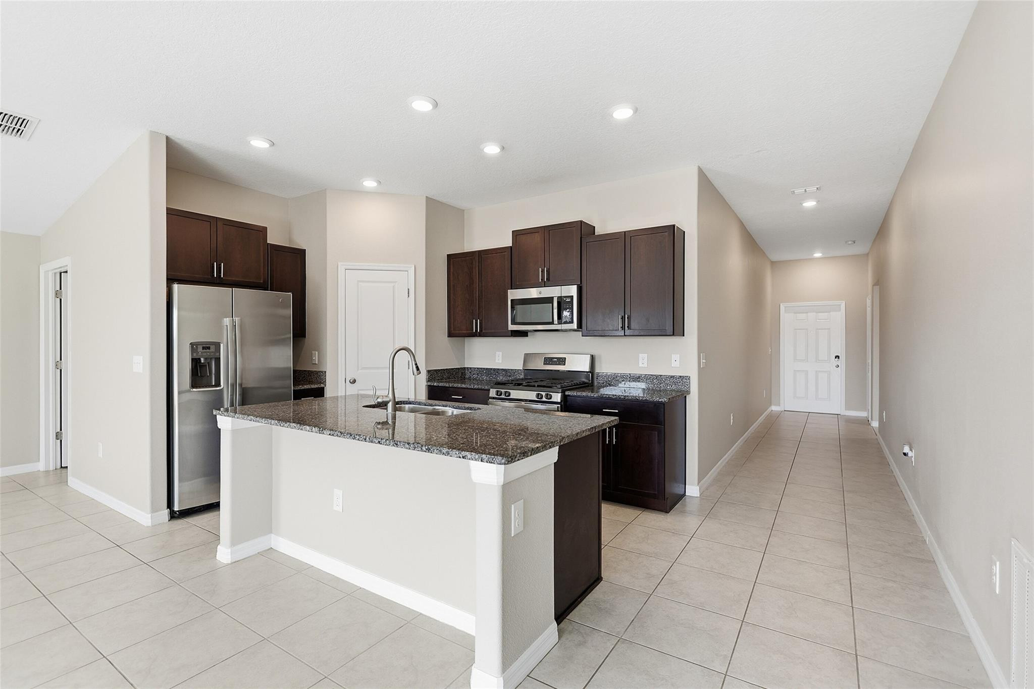 BELMONT - Residential