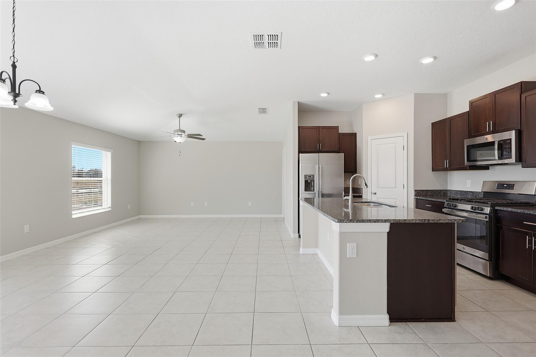 BELMONT - Residential