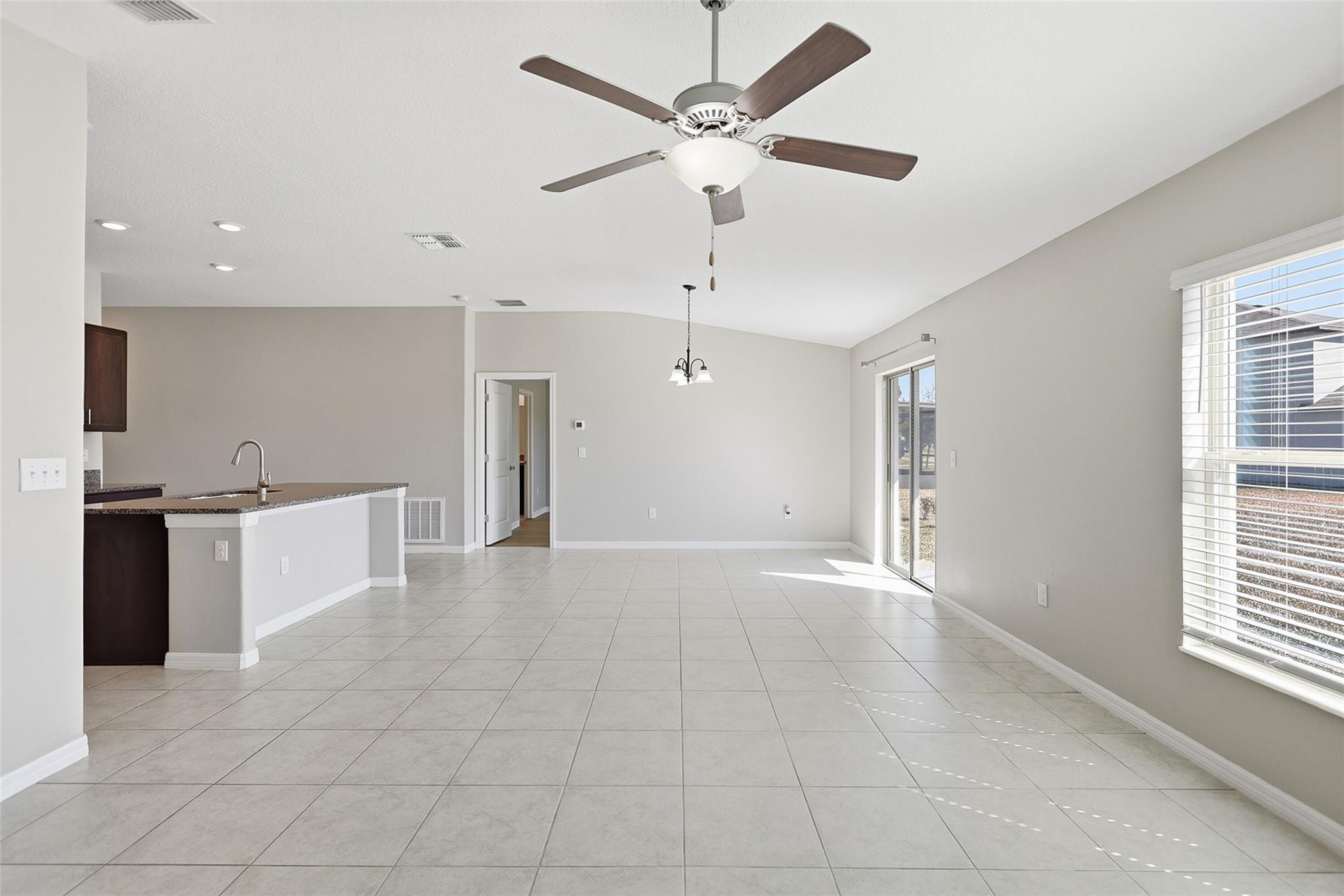 BELMONT - Residential