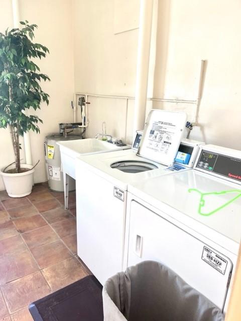 CASA LA QUINTA CONDO - Residential