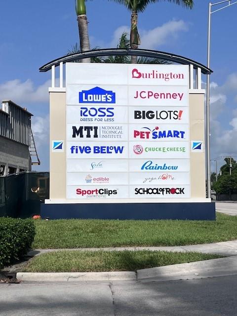 CASA LA QUINTA CONDO - Residential