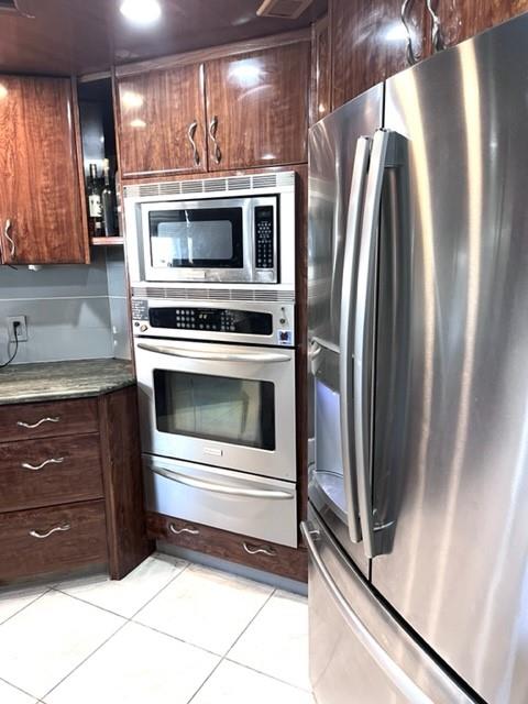 CASA LA QUINTA CONDO - Residential