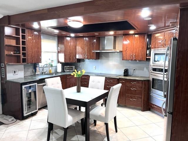 CASA LA QUINTA CONDO - Residential