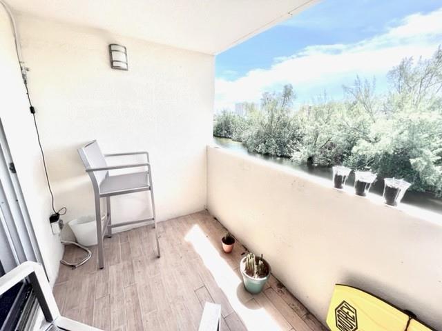 CASA LA QUINTA CONDO - Residential