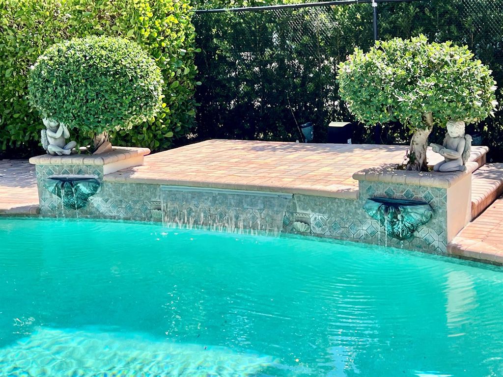 Photo of 1360 SW Sugar Plum Drive, Boca Raton, FL 33486 (MLS # R11091045)