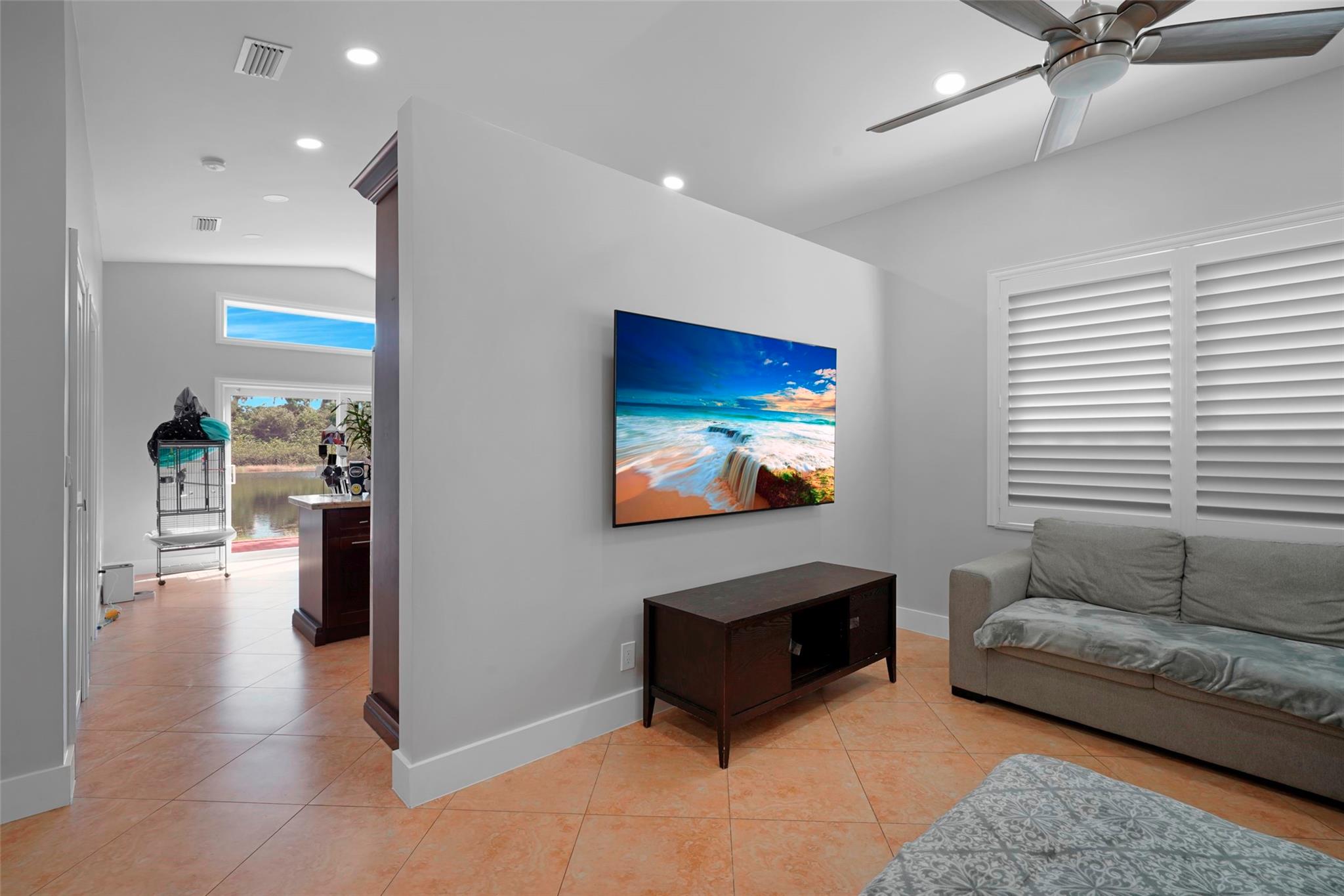 Sapphire Sound - Residential