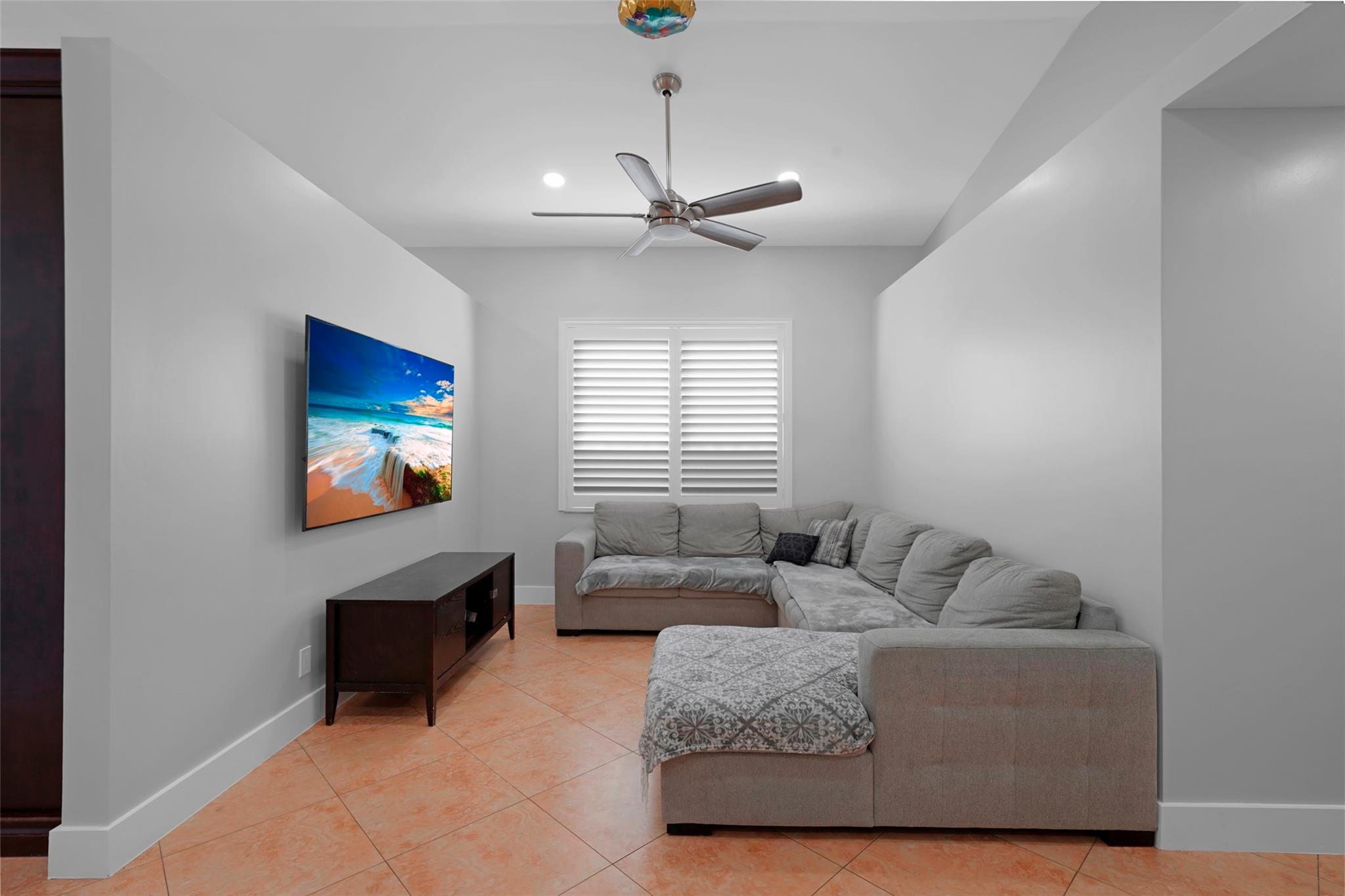 Sapphire Sound - Residential