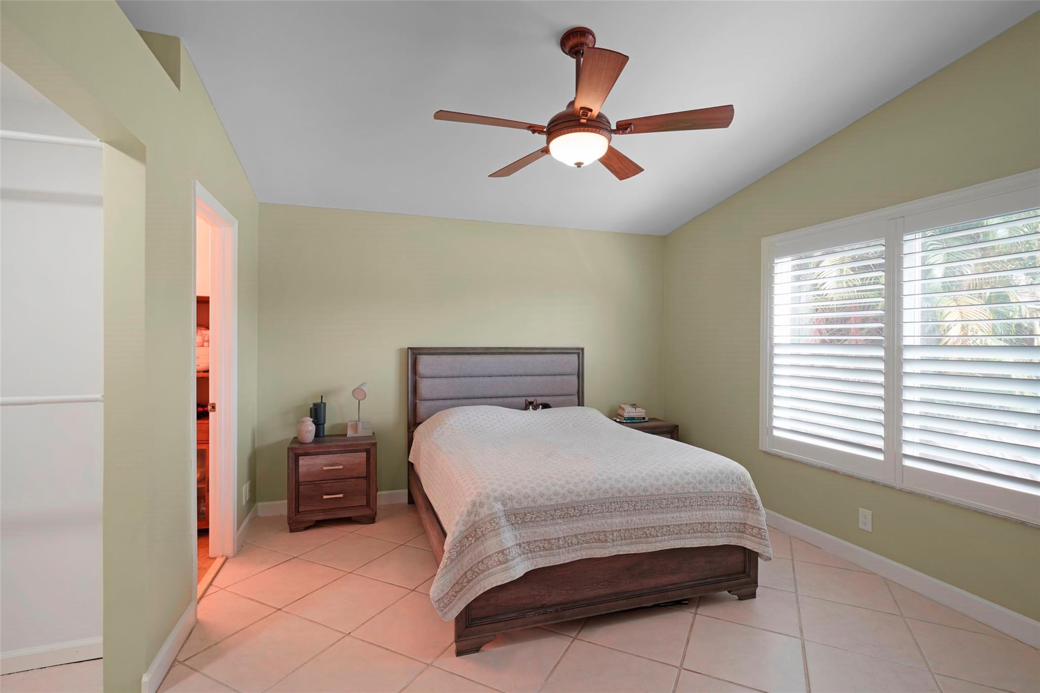 Sapphire Sound - Residential