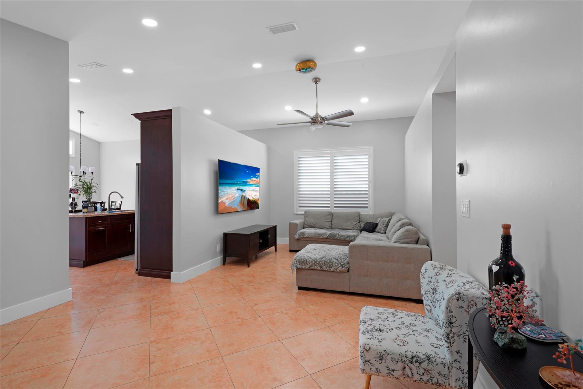 Sapphire Sound - Residential