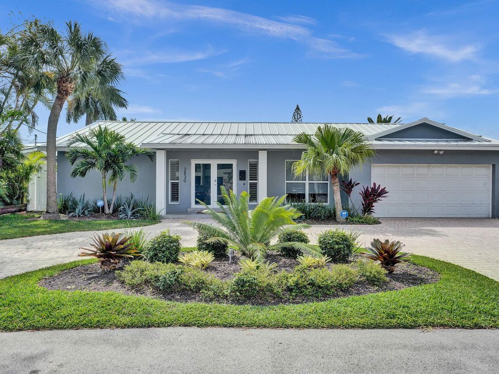 Photo of 2830 NE 60th Street, Fort Lauderdale, FL 33308 (MLS # F10486658)