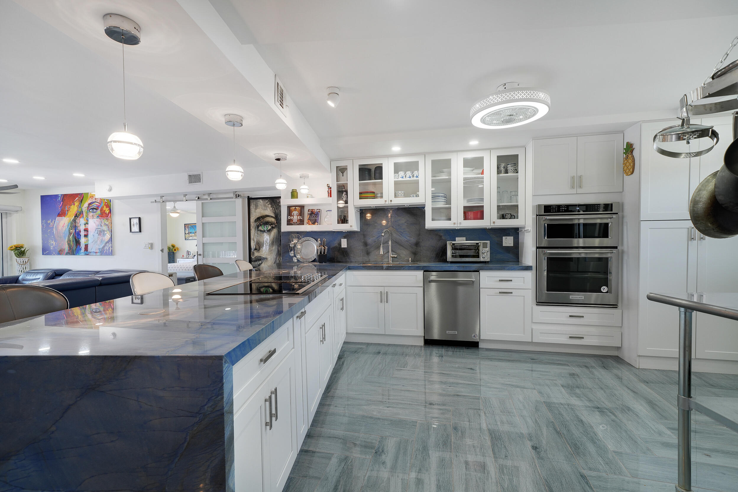 Hillsboro Cove - Residential