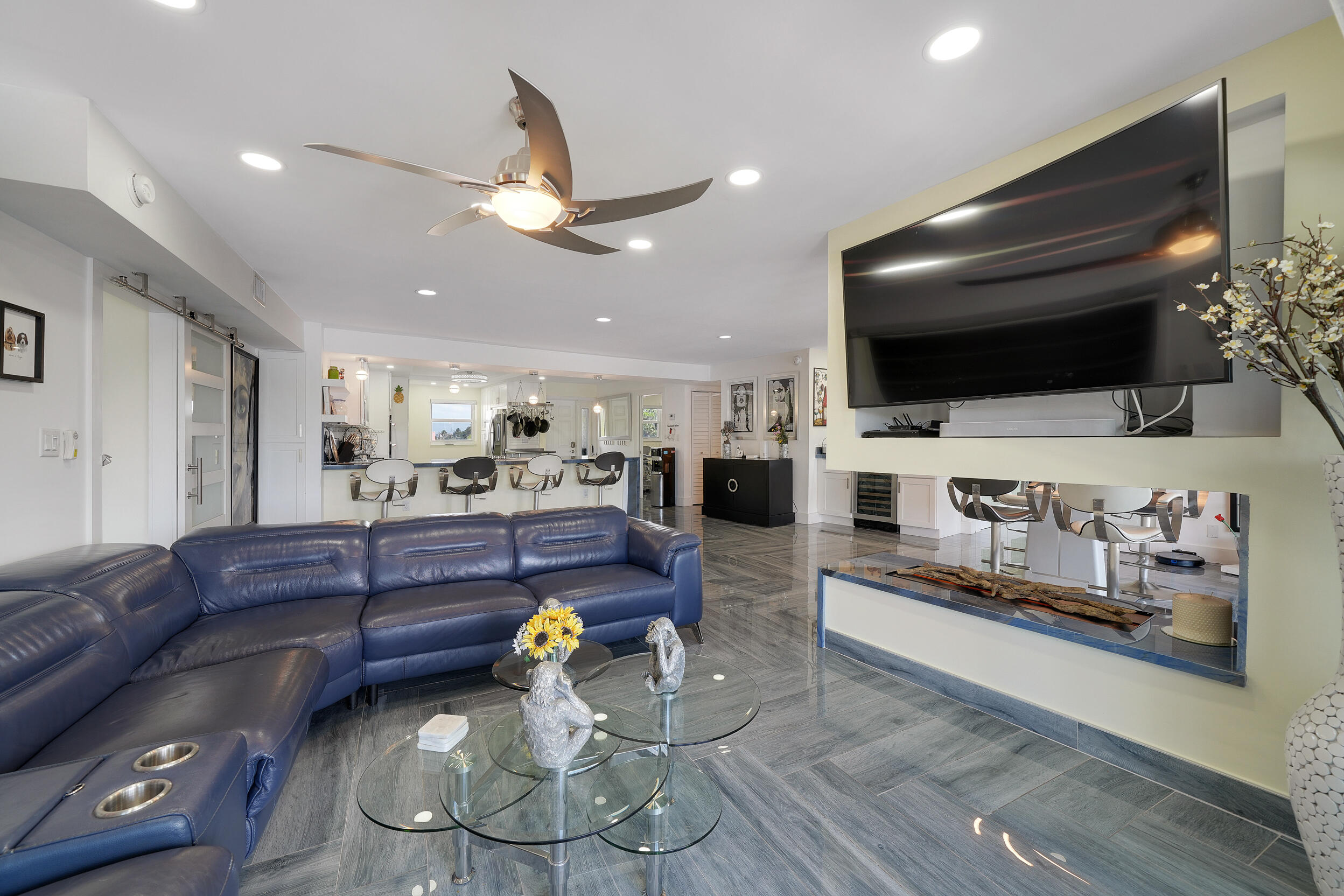 Hillsboro Cove - Residential