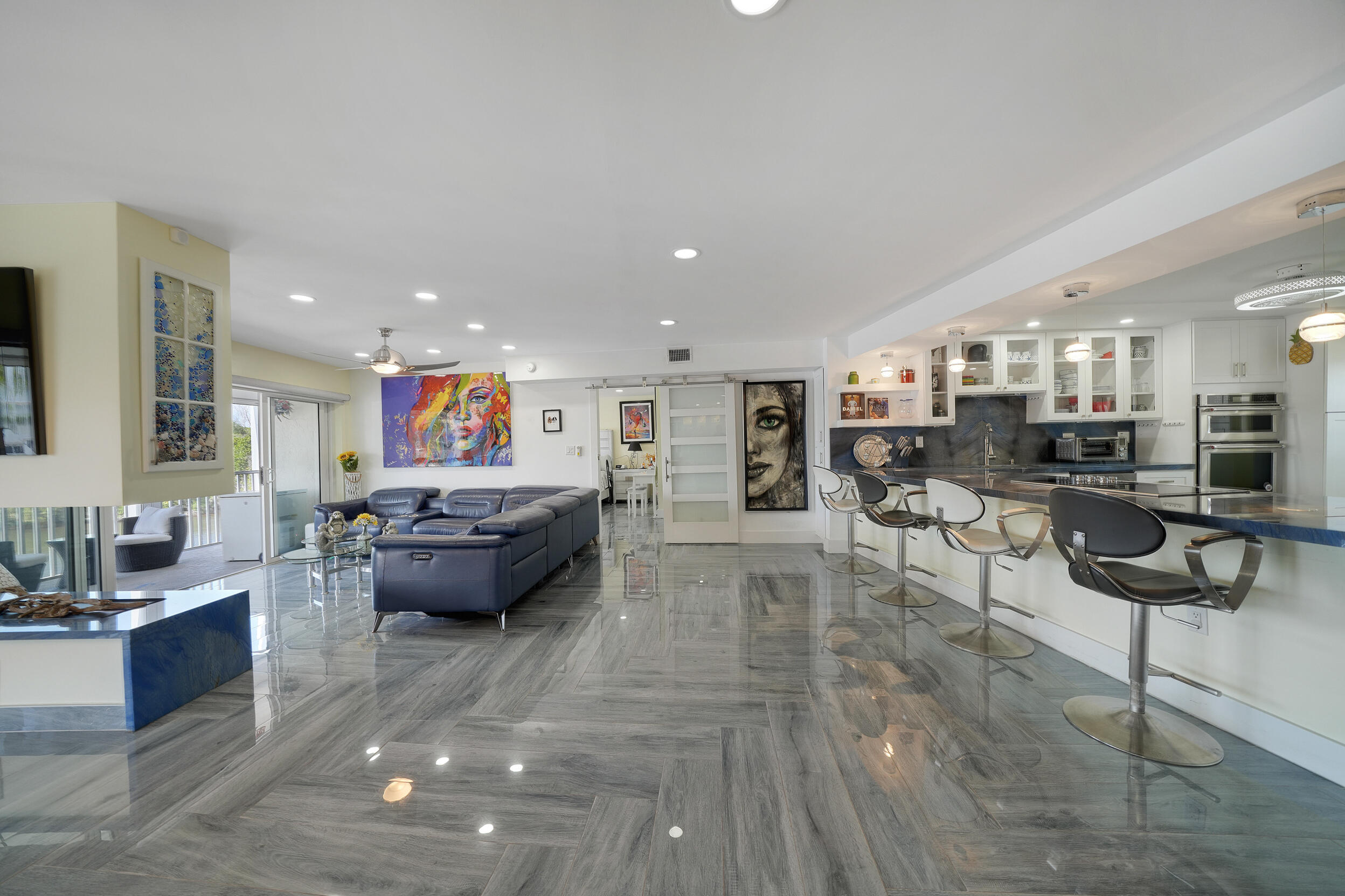 Hillsboro Cove - Residential