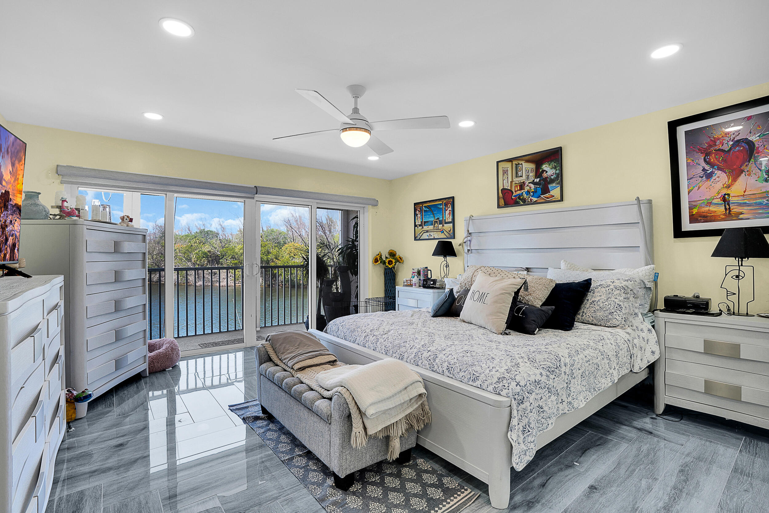 Hillsboro Cove - Residential