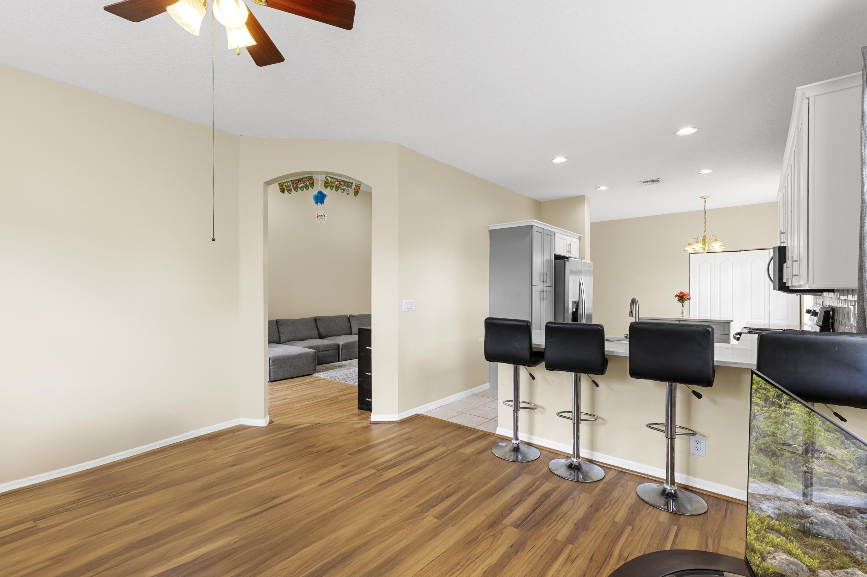 WELLINGTONS EDGE PAR 76 PH 2C - Residential