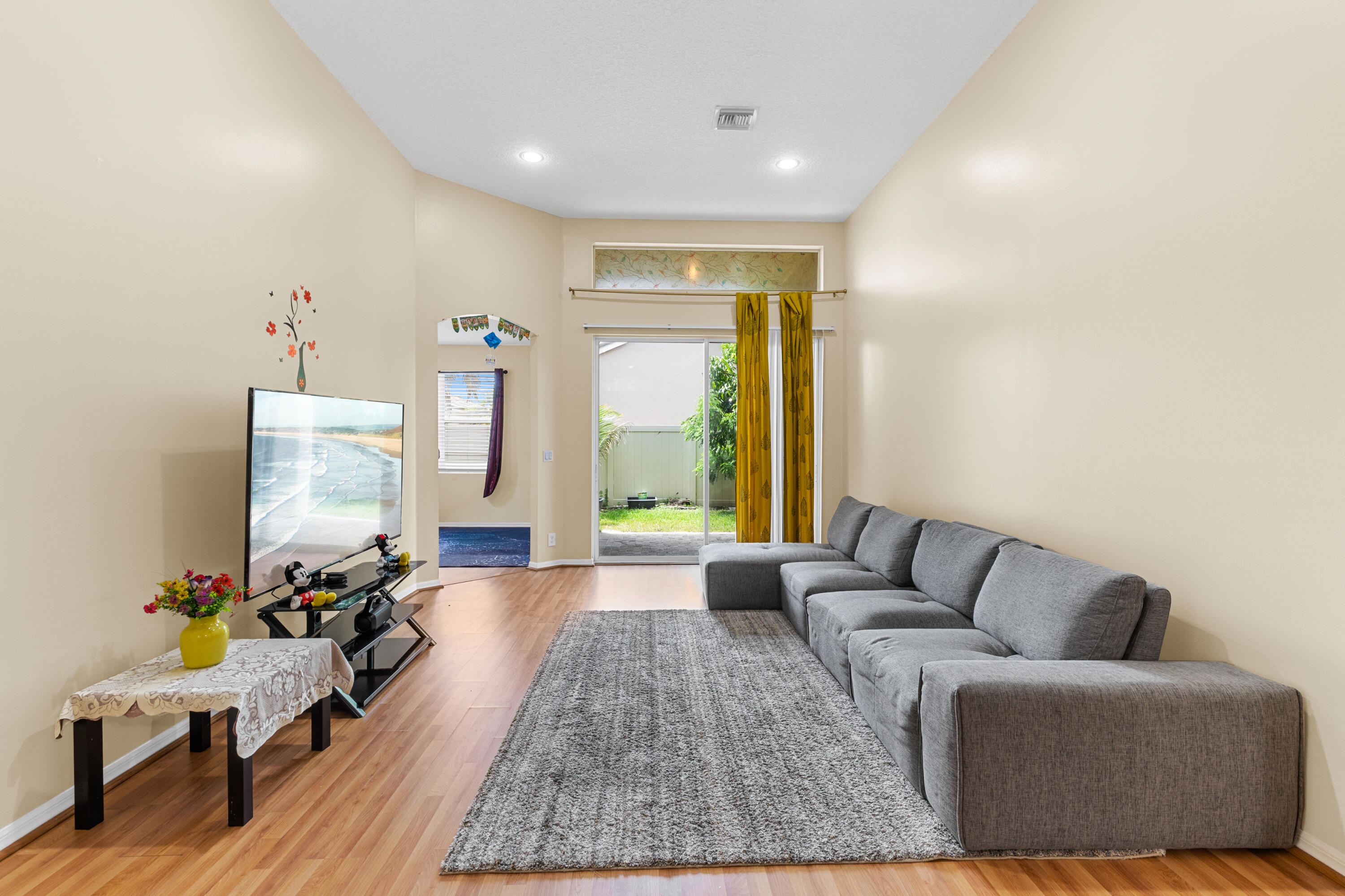 WELLINGTONS EDGE PAR 76 PH 2C - Residential