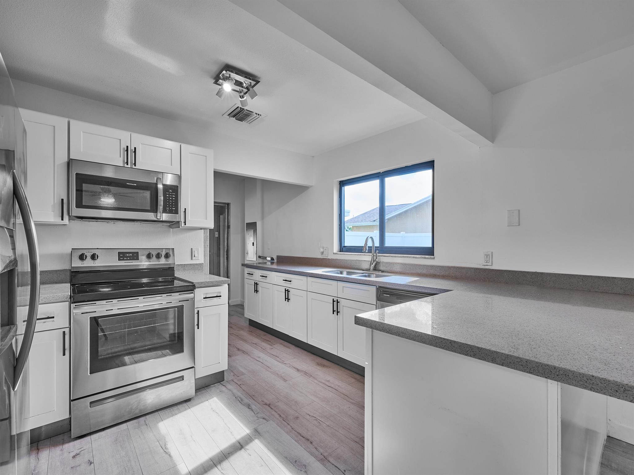 WILLOWS - Residential