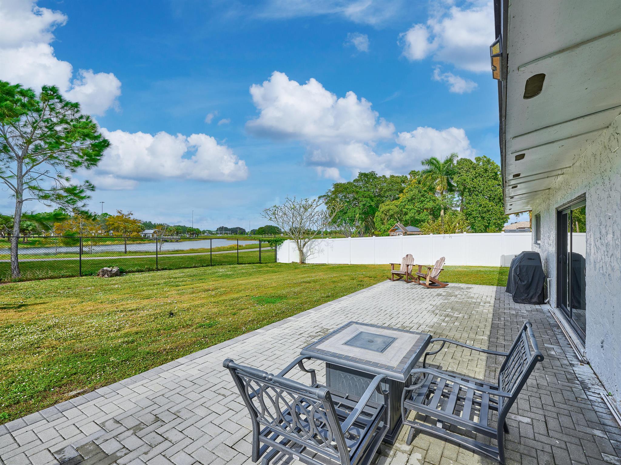 WILLOWS - Residential