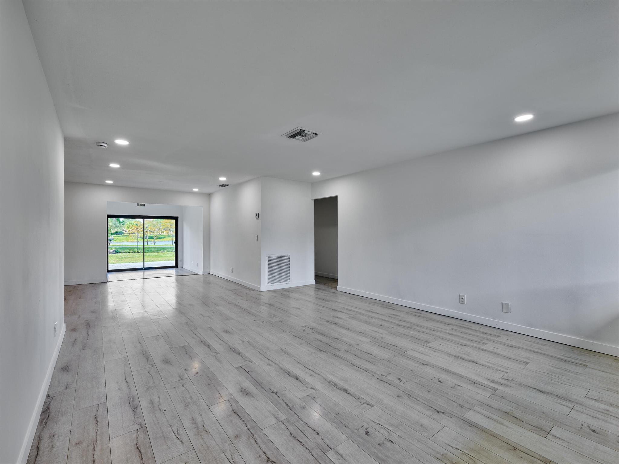 WILLOWS - Residential