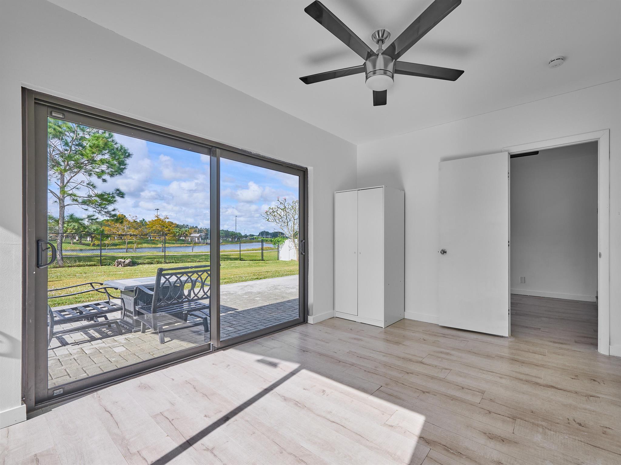 WILLOWS - Residential